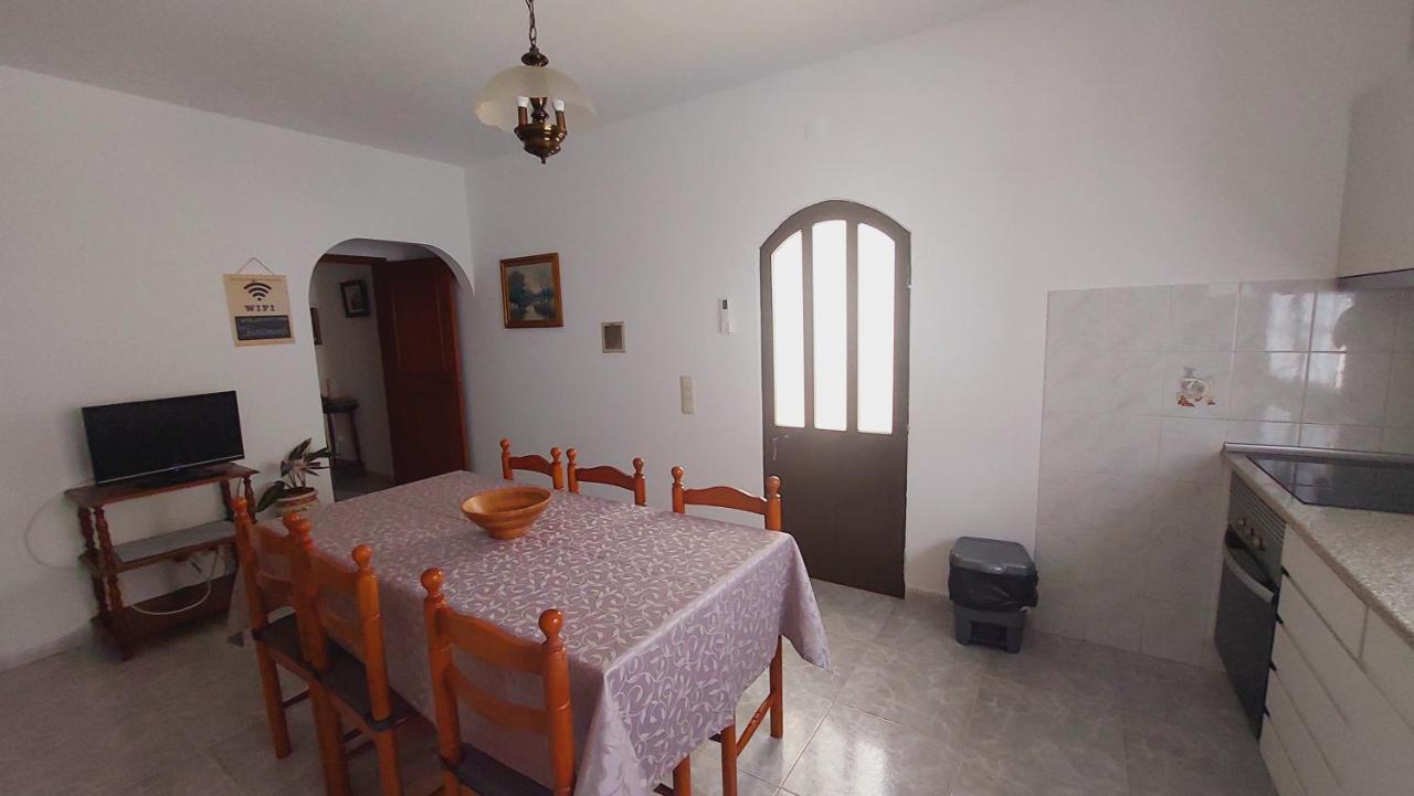 Villa Vivenda Atanazio By Ferias Com Sol à Loulé Extérieur photo